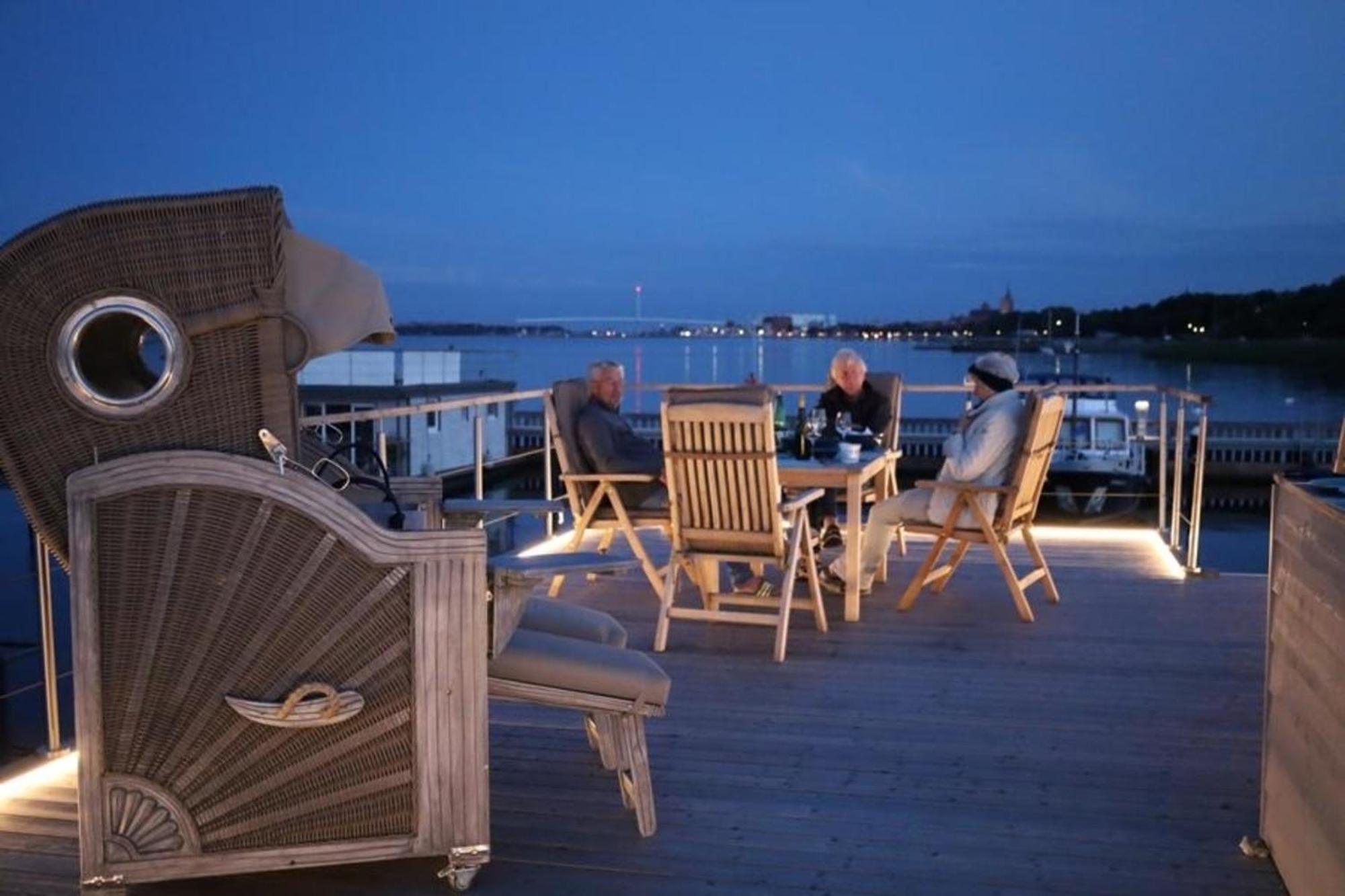Hotel Hausboot Liliput Stralsund Zewnętrze zdjęcie