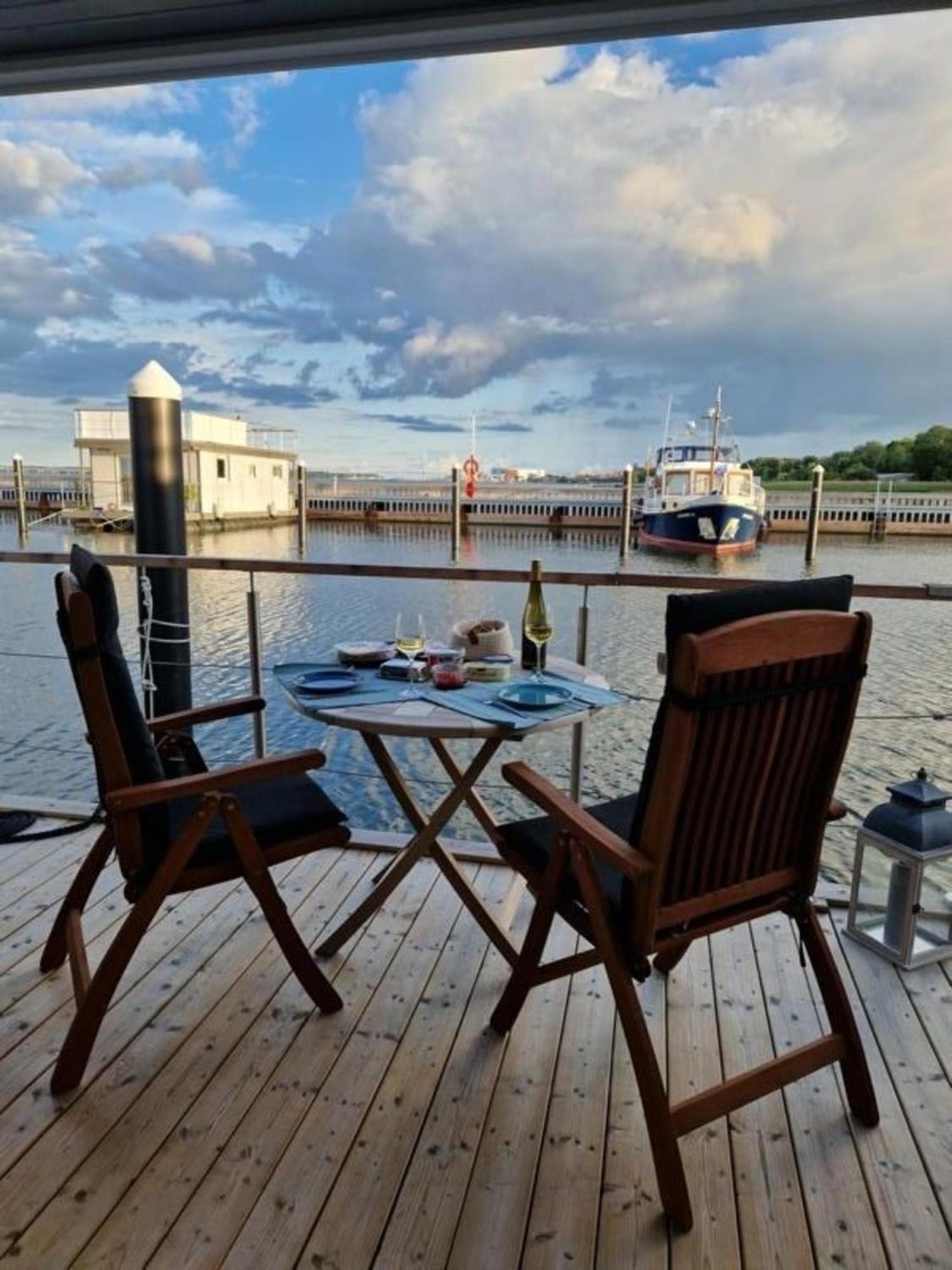 Hotel Hausboot Liliput Stralsund Zewnętrze zdjęcie