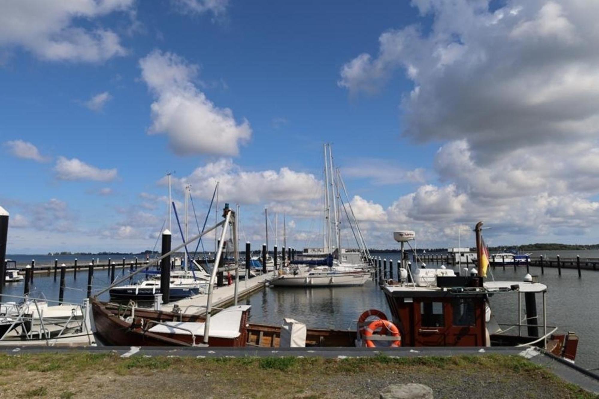 Hotel Hausboot Liliput Stralsund Zewnętrze zdjęcie